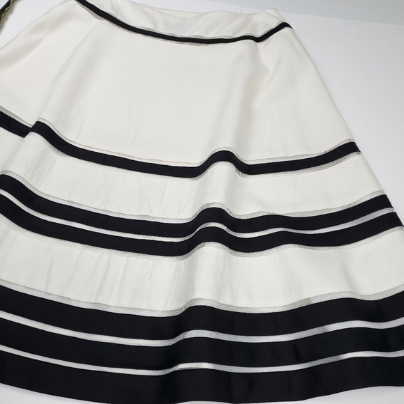 Ann Taylor Cream Blk Stripe Lace Silk Skirt Sz 2 - Picture 5 of 13